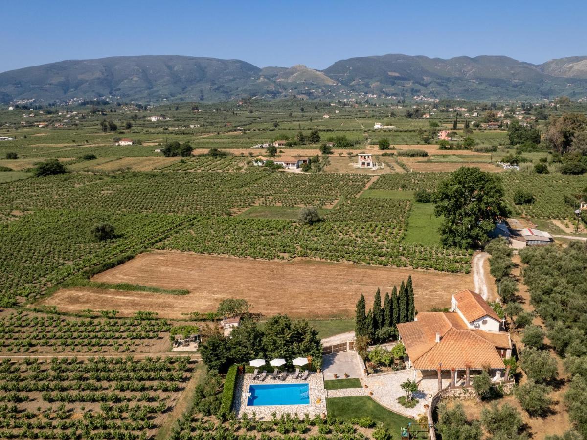Villa In Pietra Kalamaras Makhairádhon Exteriér fotografie